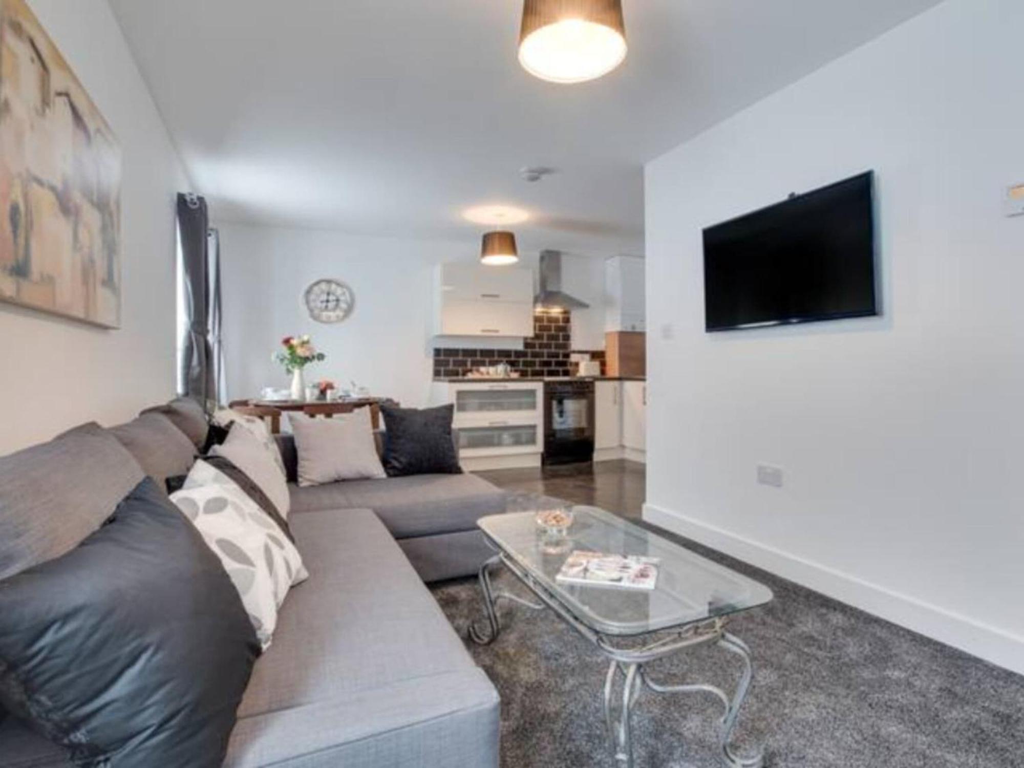 Cove Hideaway 1Bhk Apt 10 In Skinningrove ภายนอก รูปภาพ