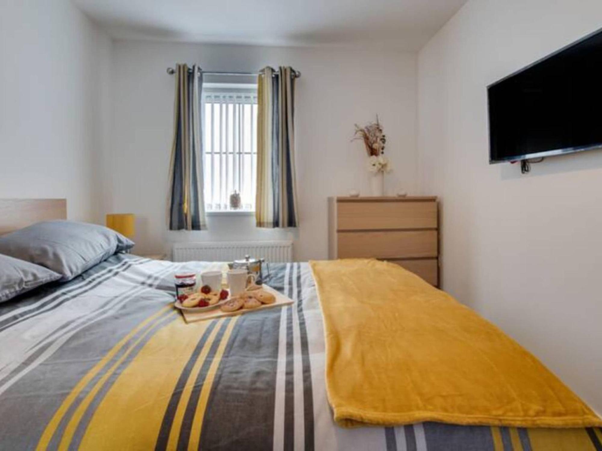 Cove Hideaway 1Bhk Apt 10 In Skinningrove ภายนอก รูปภาพ
